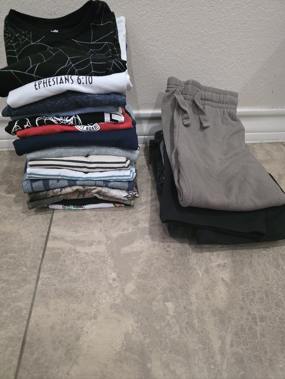 Boys Bundle Clothing Casual Tee & Jogger Bundle in Black, Gray, Navy